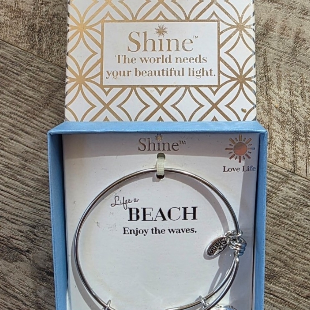 Silver Adjustable Bangle Bracelet *New* - image 3